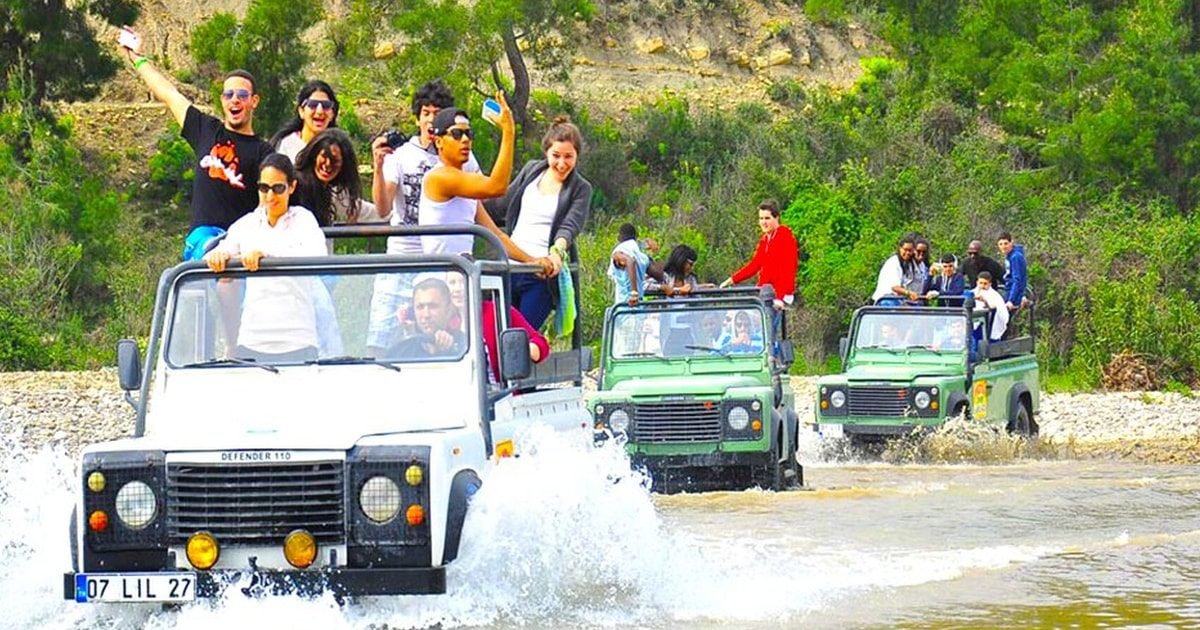 Affordable Hunza Tour Packages from Lahore