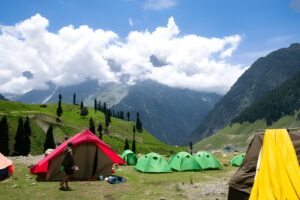 Day Honeymoon Trip to Hunza